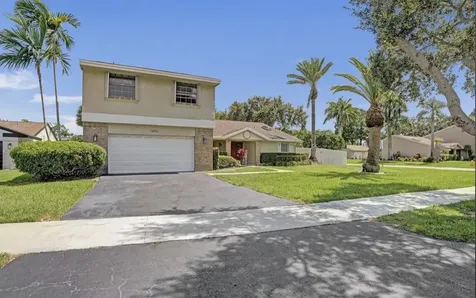 14701 Madison Place Davie FL 33325