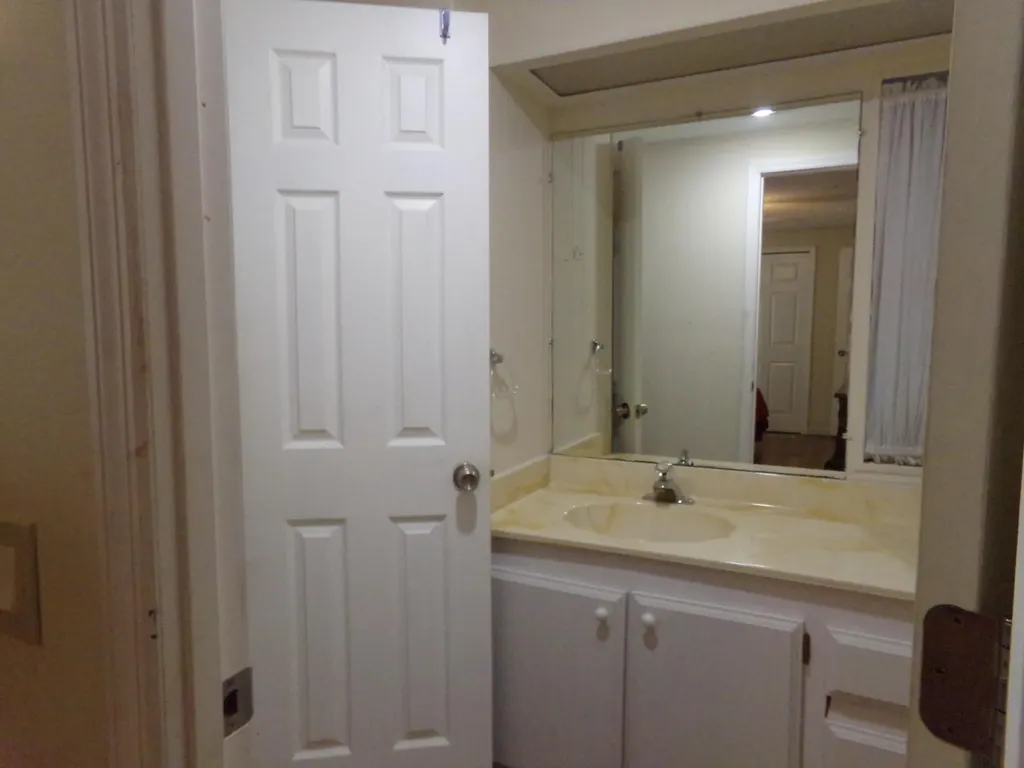 57006 Antilles Boynton Beach FL 33436