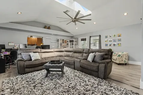 4560 NW 113th Terrace Sunrise FL 33323