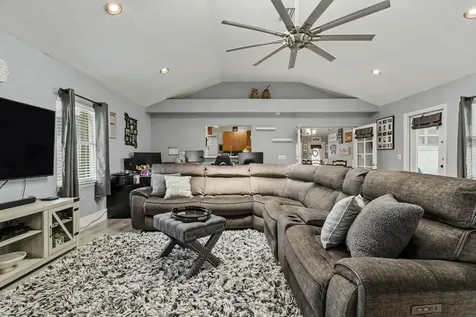 4560 NW 113th Terrace Sunrise FL 33323