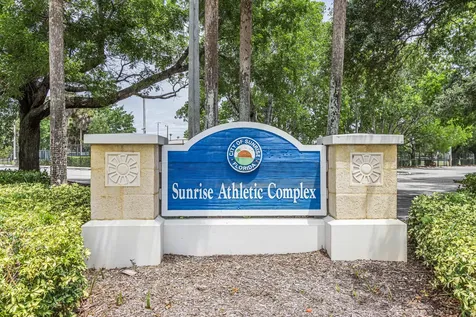 4560 NW 113th Terrace Sunrise FL 33323