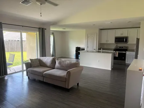 2562 SE Kaycee Court Port St Lucie FL 34952