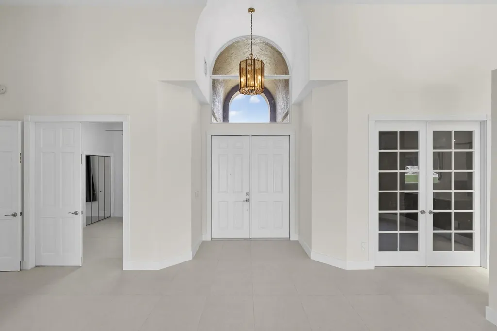 8030 Woodsmuir Drive Palm Beach Gardens FL 33412