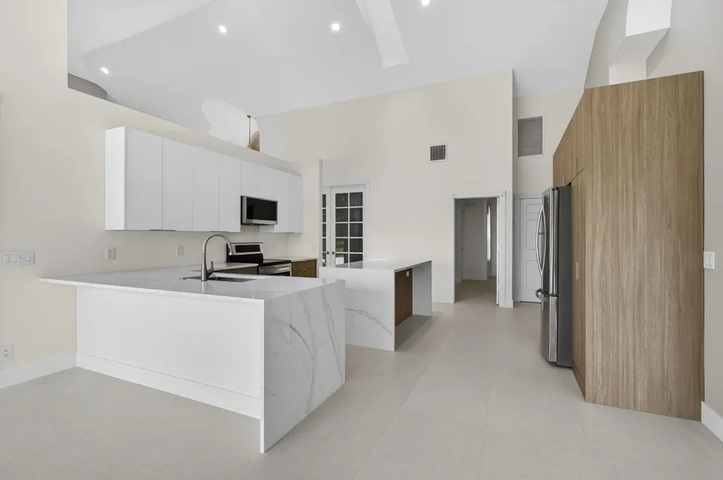 8030 Woodsmuir Drive Palm Beach Gardens FL 33412