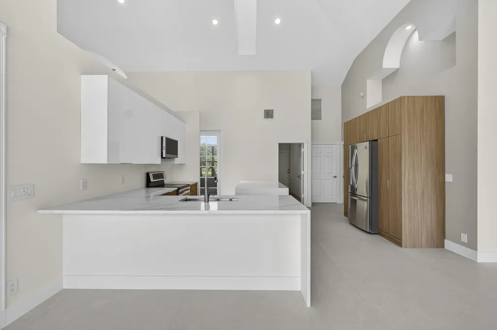 8030 Woodsmuir Drive Palm Beach Gardens FL 33412