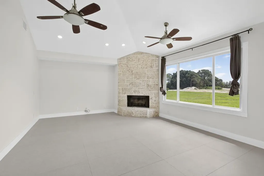 8030 Woodsmuir Drive Palm Beach Gardens FL 33412