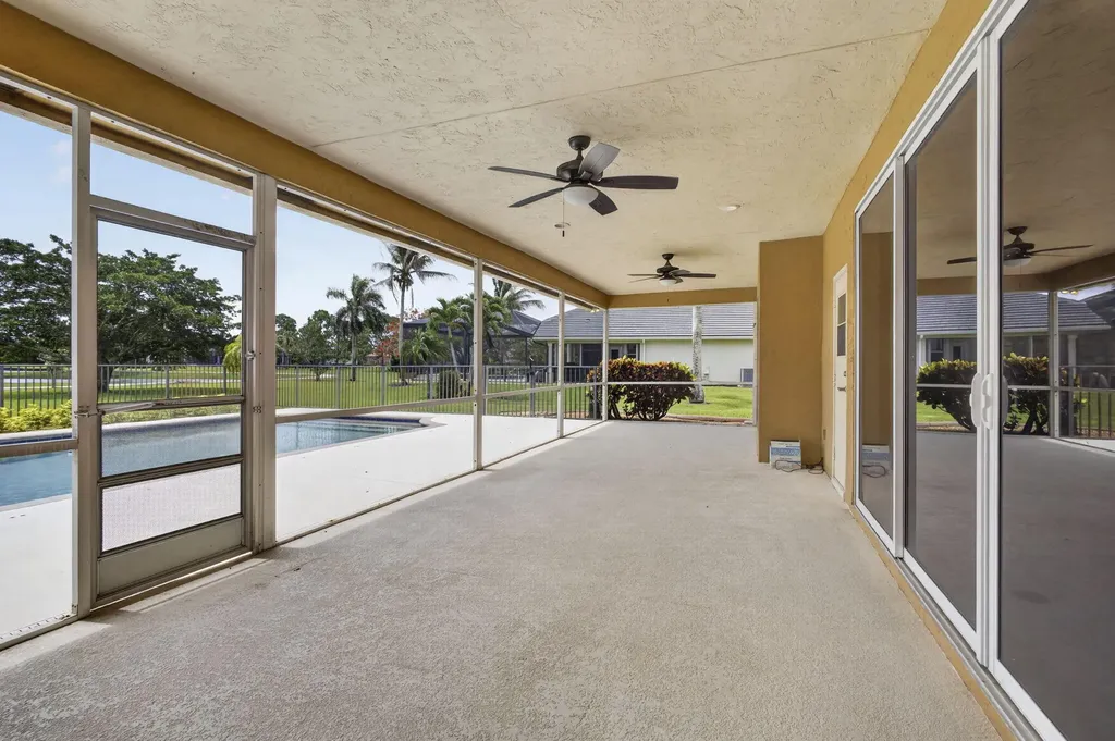 8030 Woodsmuir Drive Palm Beach Gardens FL 33412