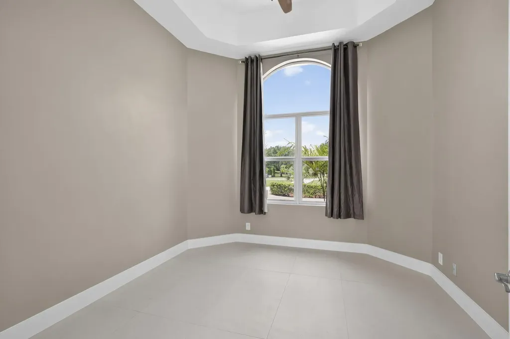 8030 Woodsmuir Drive Palm Beach Gardens FL 33412