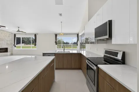 8030 Woodsmuir Drive Palm Beach Gardens FL 33412