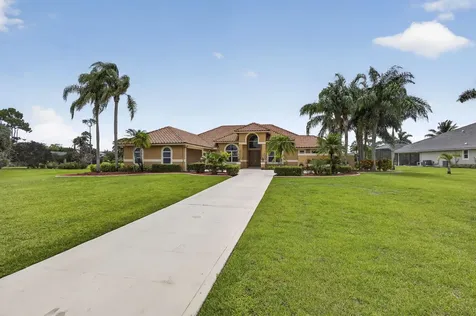 8030 Woodsmuir Drive Palm Beach Gardens FL 33412