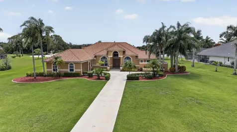 8030 Woodsmuir Drive Palm Beach Gardens FL 33412