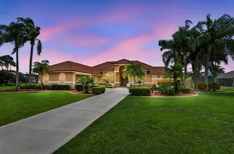 8030 Woodsmuir Drive Palm Beach Gardens FL 33412