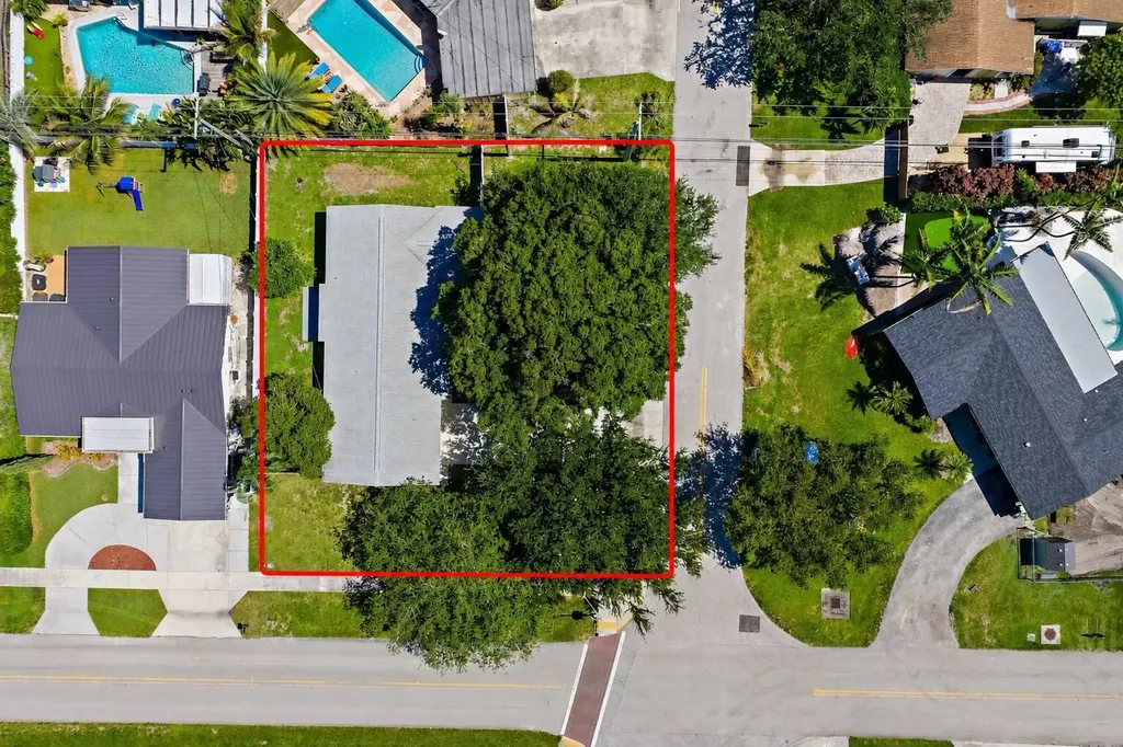 678 Riverside Drive Palm Beach Gardens FL 33410