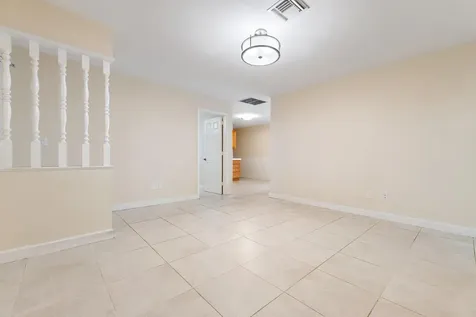 678 Riverside Drive Palm Beach Gardens FL 33410