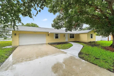 678 Riverside Drive Palm Beach Gardens FL 33410
