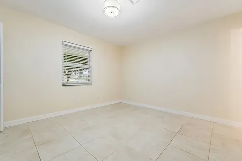 678 Riverside Drive Palm Beach Gardens FL 33410