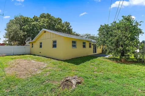 678 Riverside Drive Palm Beach Gardens FL 33410