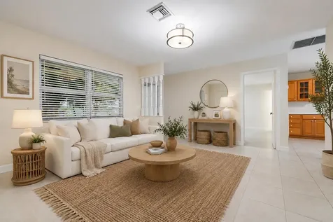 678 Riverside Drive Palm Beach Gardens FL 33410
