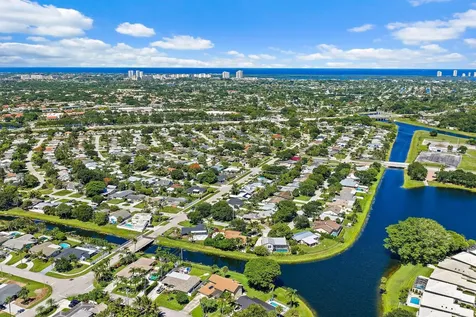 678 Riverside Drive Palm Beach Gardens FL 33410