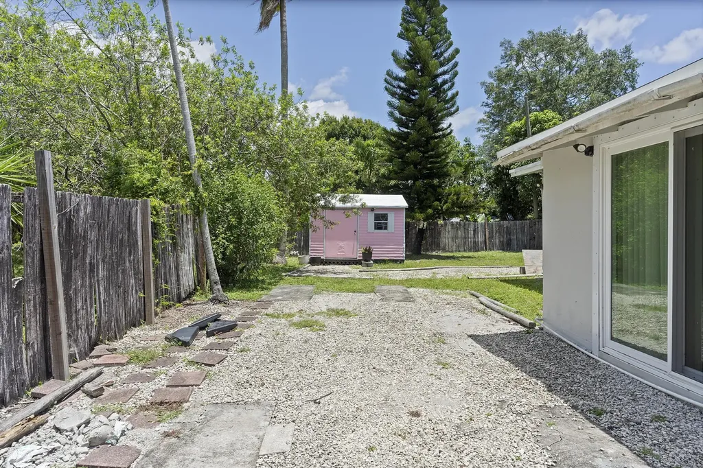 2807 SW 14th Fort Lauderdale FL 33312
