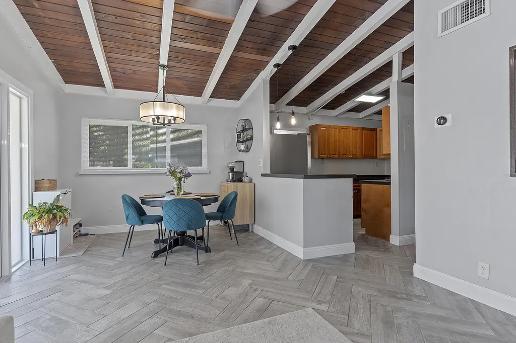 2807 SW 14th Fort Lauderdale FL 33312