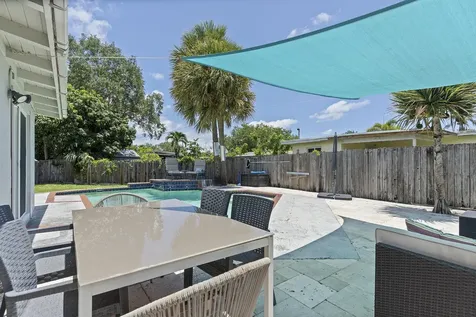 2807 SW 14th Fort Lauderdale FL 33312