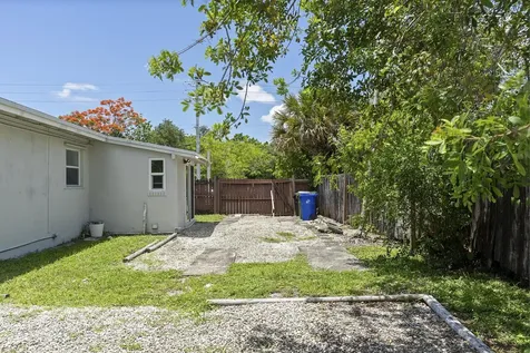 2807 SW 14th Fort Lauderdale FL 33312