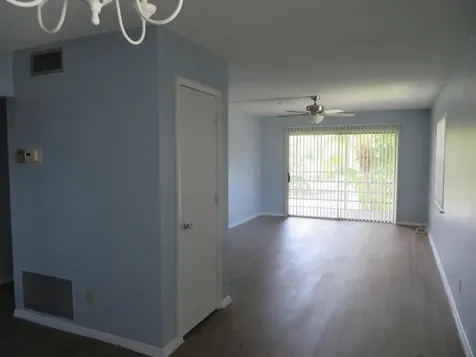 37 Vista Gardens Trail Vero Beach FL 32962