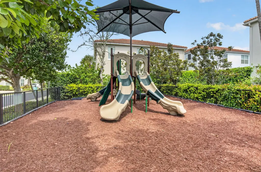 485 Graham Place Boynton Beach FL 33435