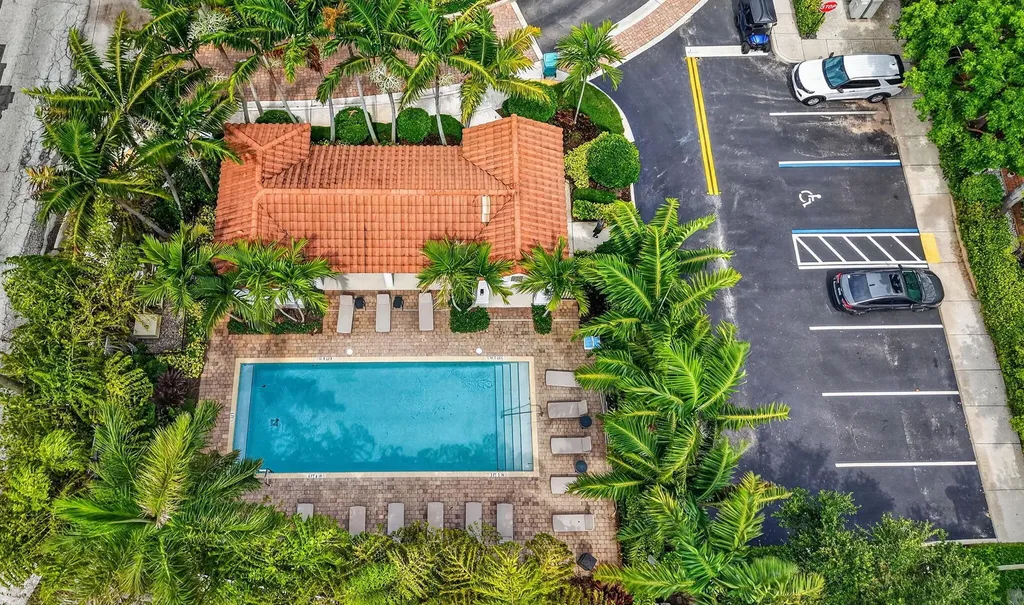485 Graham Place Boynton Beach FL 33435