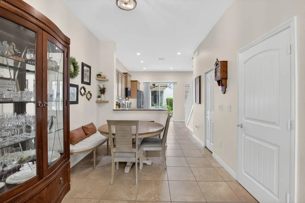 485 Graham Place Boynton Beach FL 33435