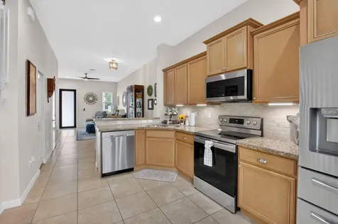 485 Graham Place Boynton Beach FL 33435