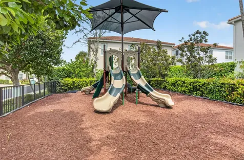 485 Graham Place Boynton Beach FL 33435