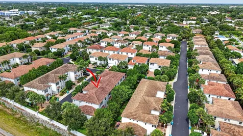 485 Graham Place Boynton Beach FL 33435
