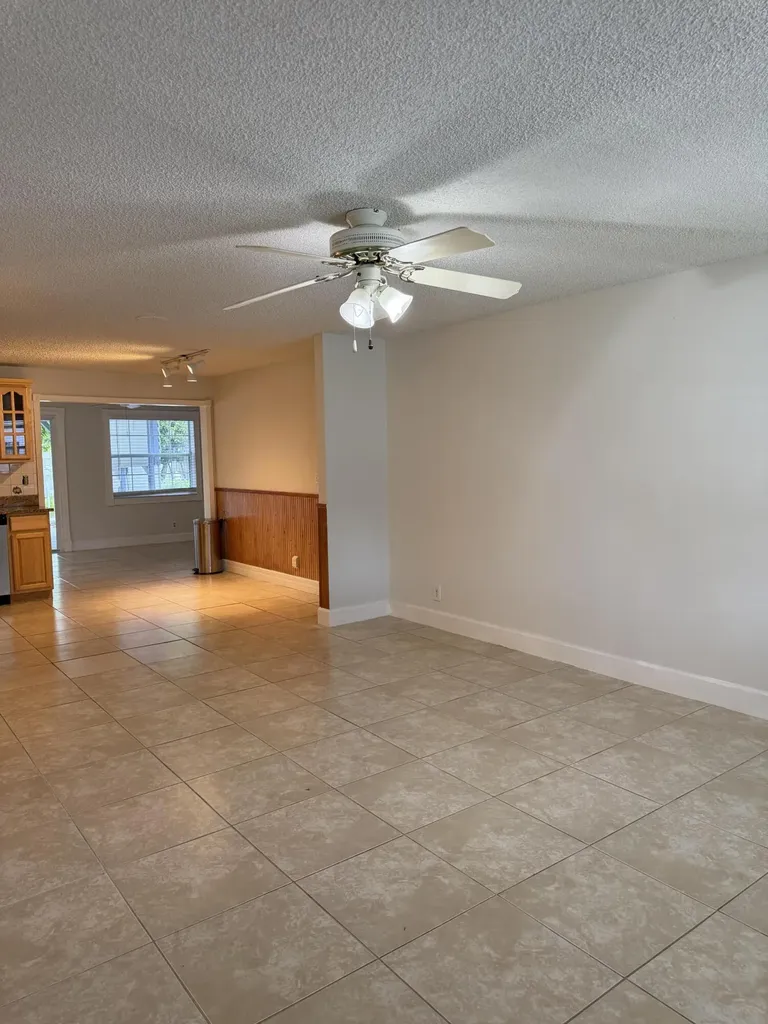 4655 Appaloosa Street West Palm Beach FL 33417