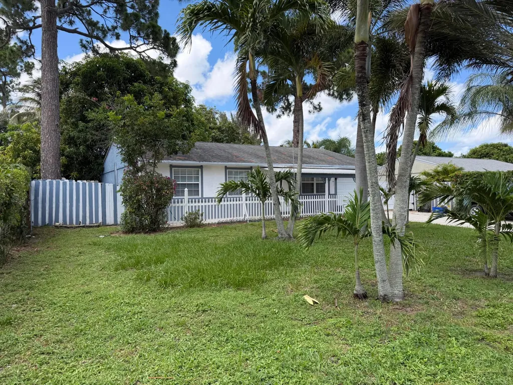 4655 Appaloosa Street West Palm Beach FL 33417