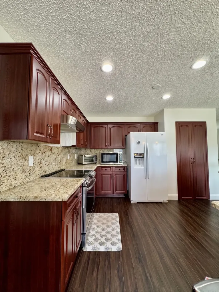 5313 NW 118th Avenue Coral Springs FL 33076
