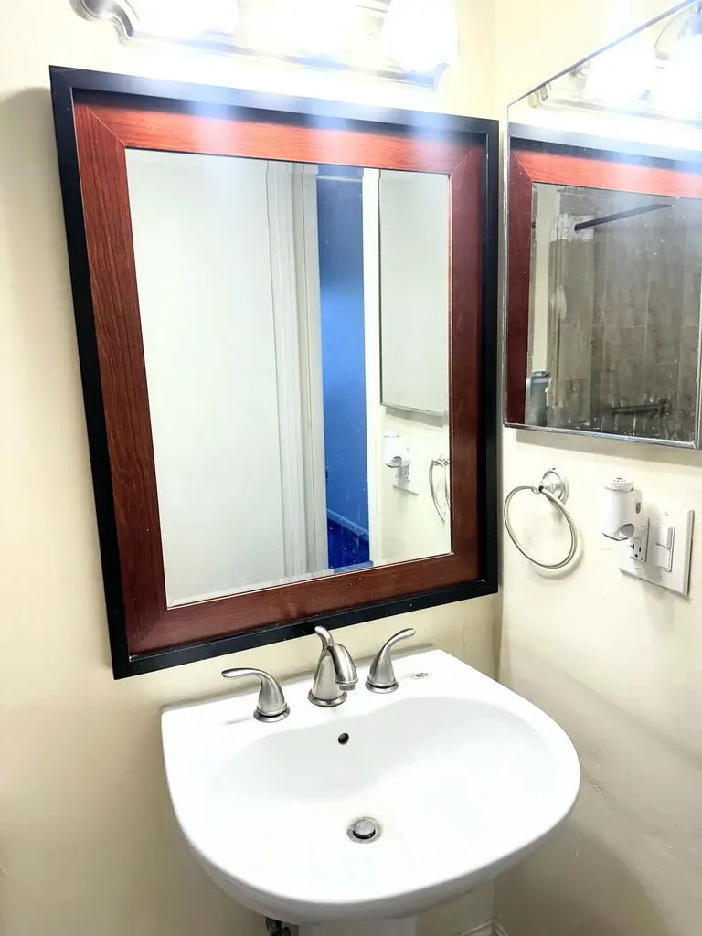 430 NW 214th Street Miami Gardens FL 33169