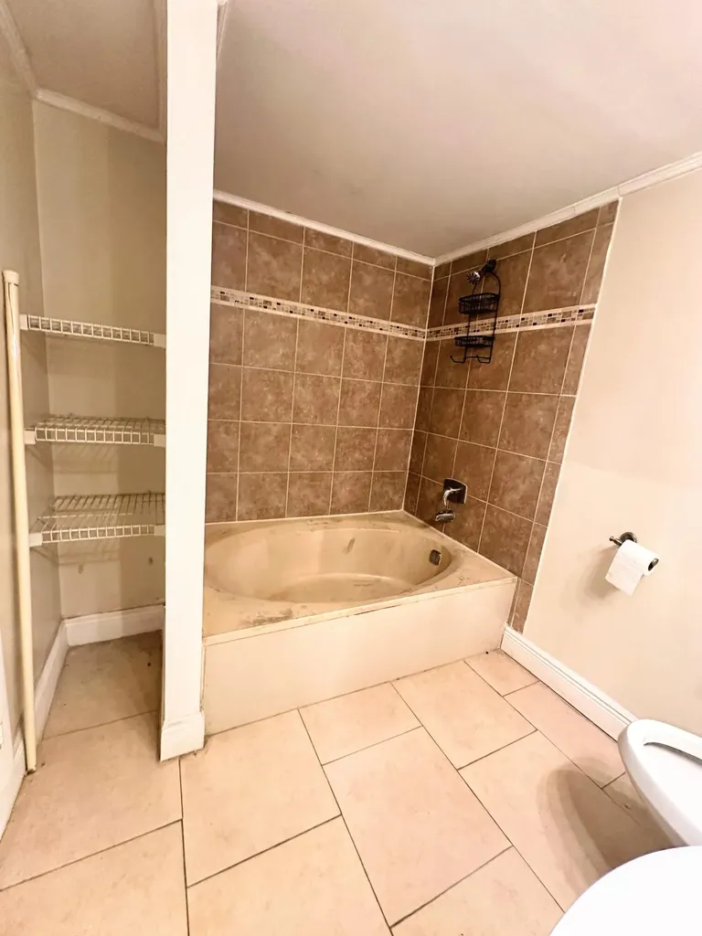 430 NW 214th Street Miami Gardens FL 33169