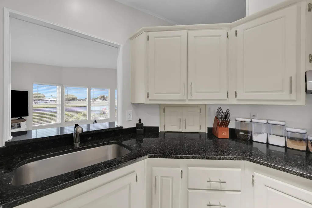 3416 Feriwinkle Court Port St Lucie FL 34952