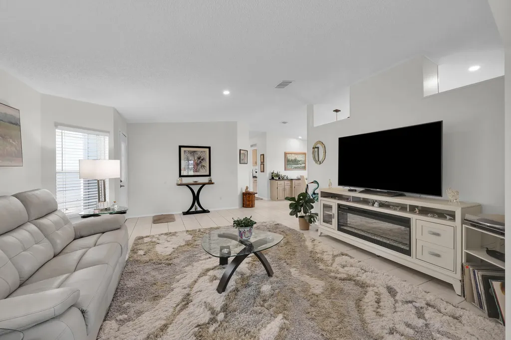 3416 Feriwinkle Court Port St Lucie FL 34952