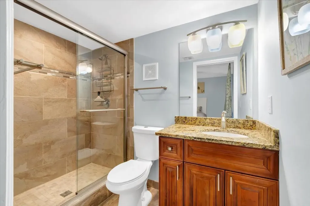5190 Las Verdes Circle Delray Beach FL 33484
