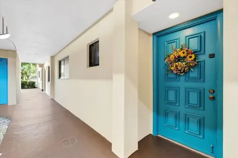 5190 Las Verdes Circle Delray Beach FL 33484