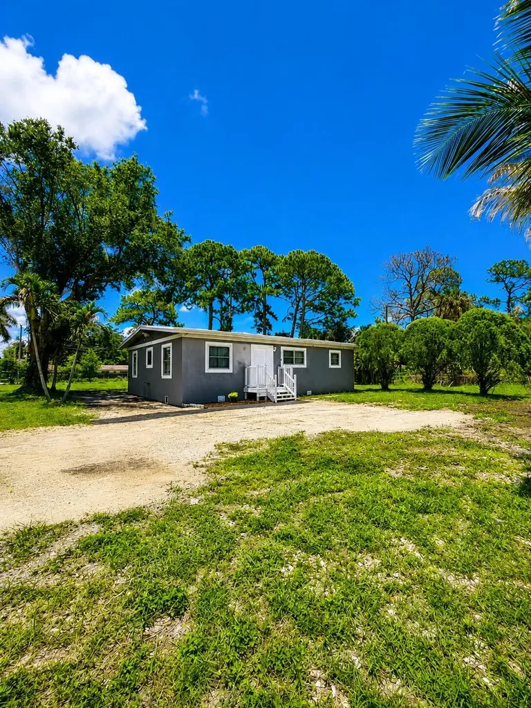 468 N 53rd Drive Drive N West Palm Beach FL 33415