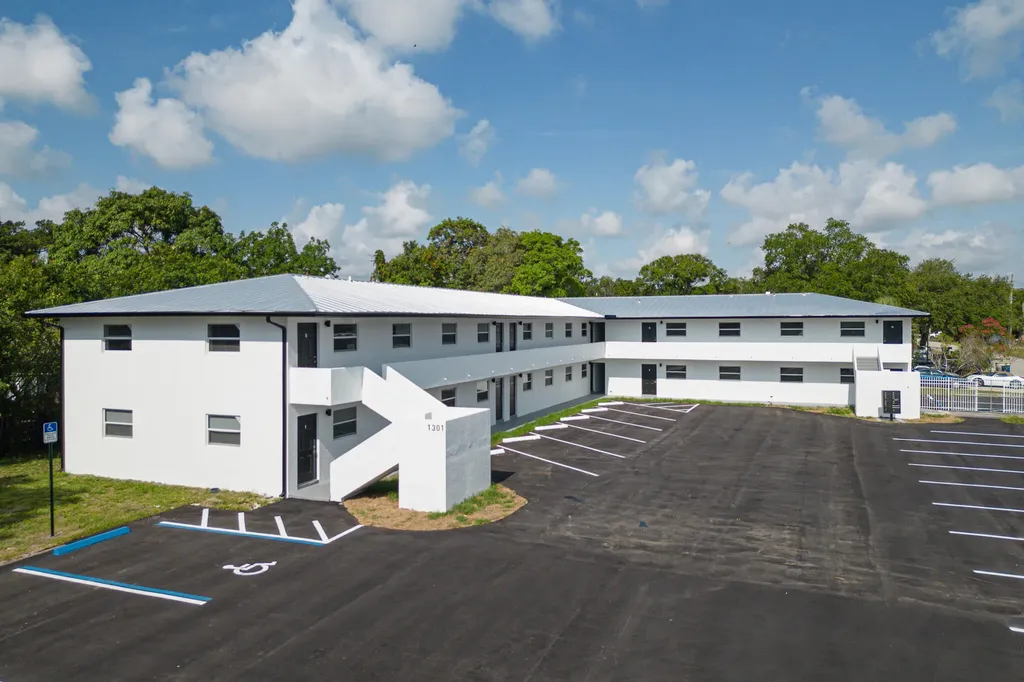 1301 Emerald Terrace Fort Pierce FL 34950