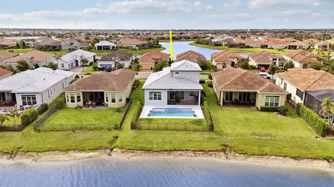 8852 SW Montova Way Port St Lucie FL 34987