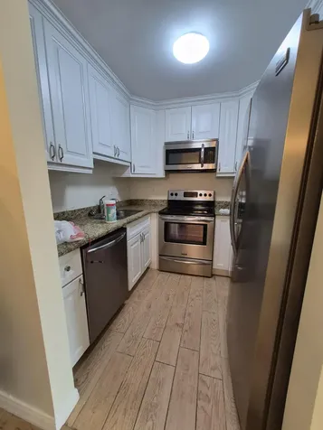27 Easthampton B West Palm Beach FL 33417