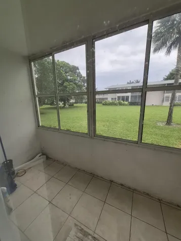 27 Easthampton B West Palm Beach FL 33417