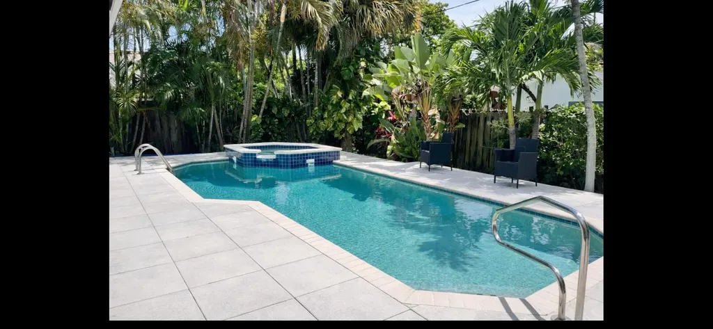 2841 SW 4th Street Boynton Beach FL 33435