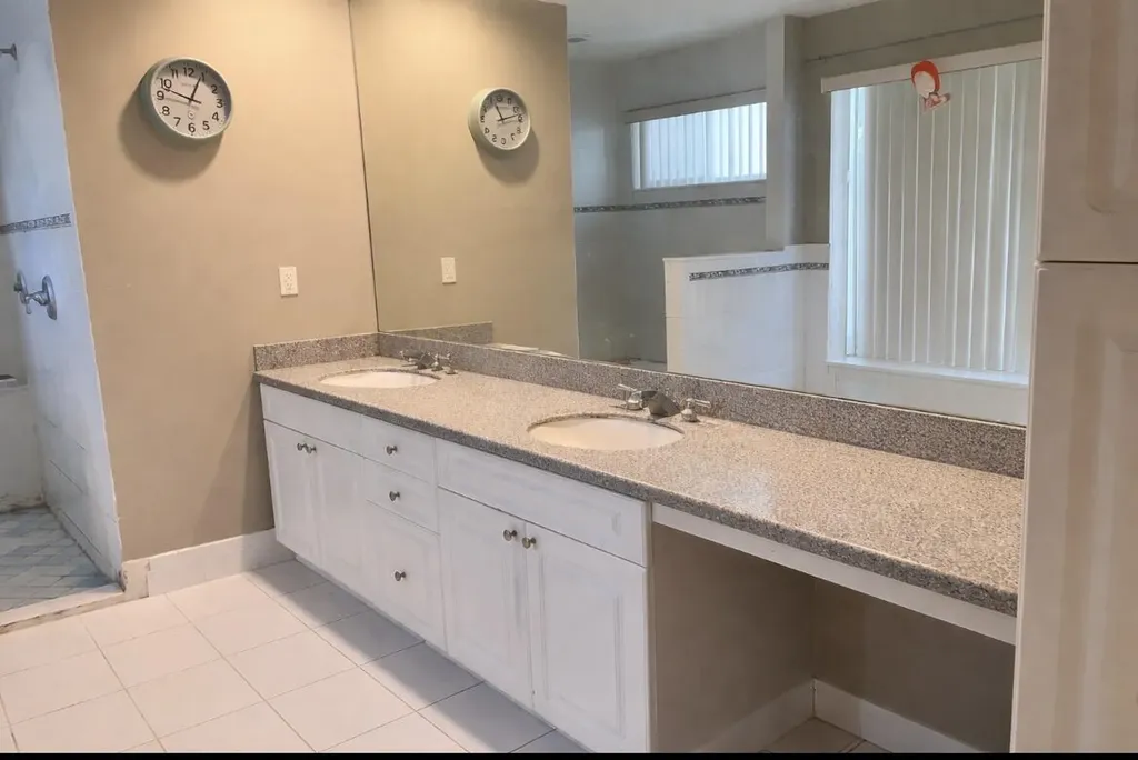 2841 SW 4th Street Boynton Beach FL 33435